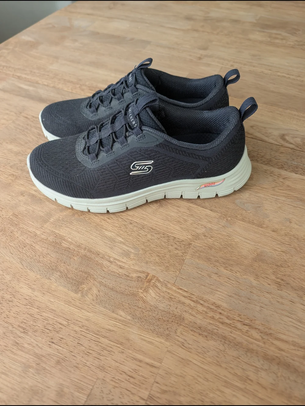 Skechers Navy Slip-On Memory Foam Trainer for Women 6.5